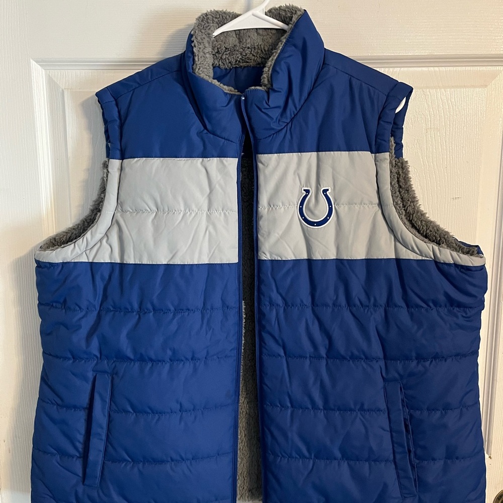 Colts Blue and Gray Puffer Vest with Logo Reversible